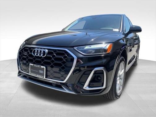 2022 Audi Q5 45 S line Premium