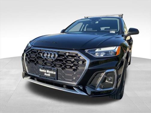 2022 Audi Q5 45 S line Premium