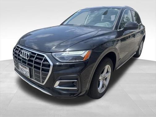 2024 Audi Q5 40 Premium