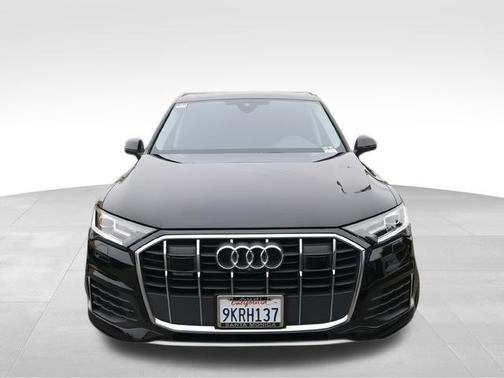 2024 Audi Q7 45 Premium