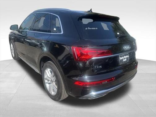 2022 Audi Q5 45 S line Premium