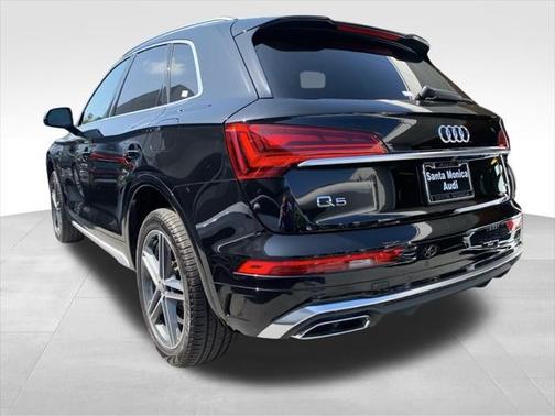 2023 Audi Q5 e 55 S line Premium Plus