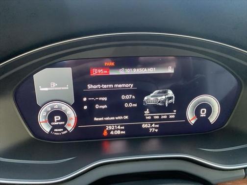 2022 Audi Q5 45 S line Premium Plus