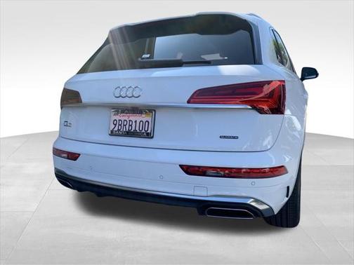 2022 Audi Q5 45 S line Premium Plus
