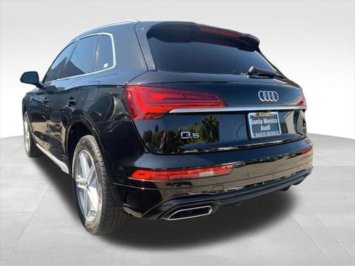 2022 Audi Q5 e 55 S line Premium Plus