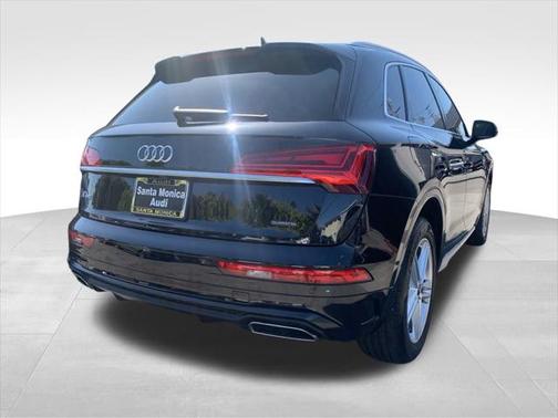2022 Audi Q5 e 55 S line Premium Plus