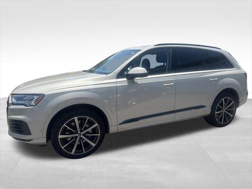 2024 Audi Q7 55 Premium Plus