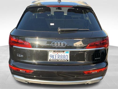 2024 Audi Q5 45 S line Premium