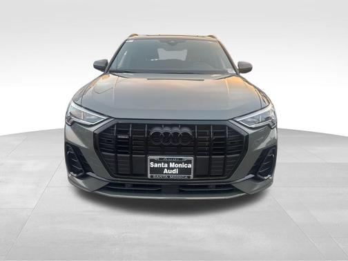 2024 Audi Q3 Premium 45 TFSI S line quattro Tiptronic