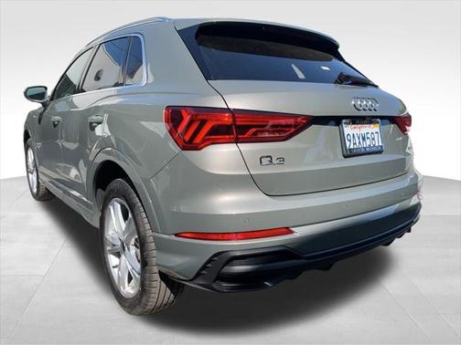 2022 Audi Q3 45 S line Premium Plus