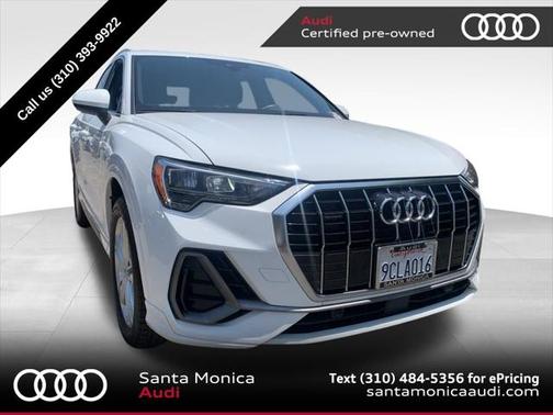 2022 Audi Q3 45 S line Premium
