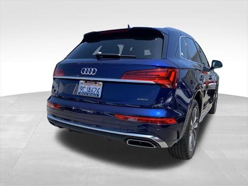 2022 Audi Q5 45 S line Premium