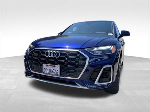 2022 Audi Q5 45 S line Premium