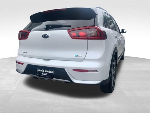 2017 Kia Niro LX