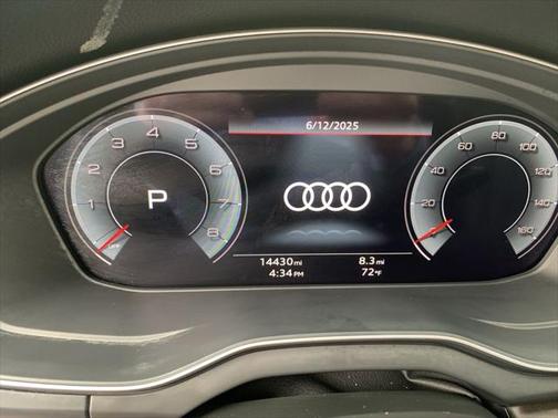 2022 Audi Q5 45 S line Premium Plus