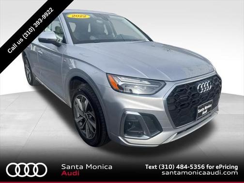 2022 Audi Q5 45 S line Premium Plus