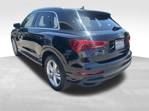 2023 Audi Q3 45 S line Premium Plus