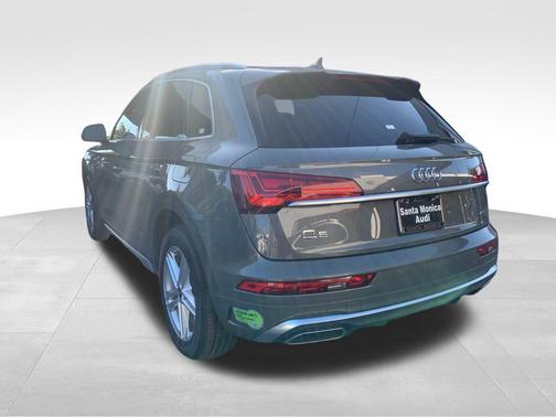 2023 Audi Q5 e 55 S line Premium Plus