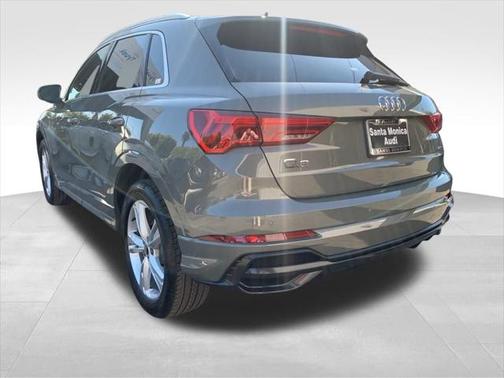 2022 Audi Q3 45 S line Premium Plus