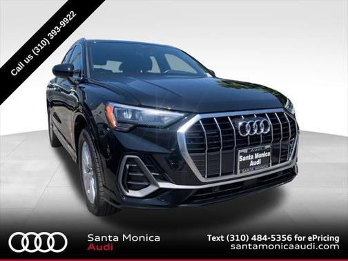 2022 Audi Q3 45 S line Premium