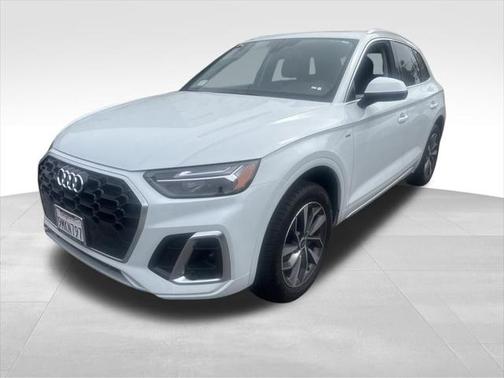 2024 Audi Q5 45 S line Premium