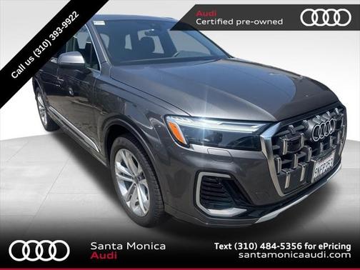 2025 Audi Q7 45 Premium