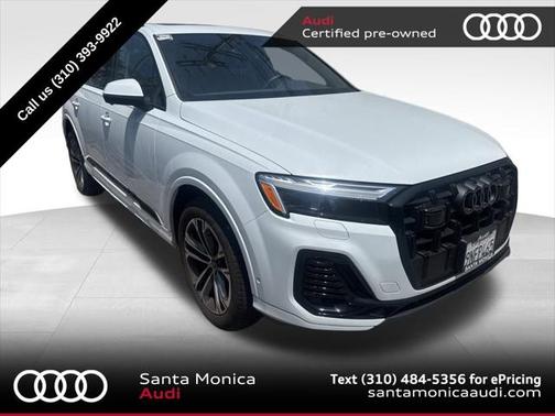 2025 Audi Q7 45 Premium Plus