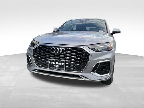 2022 Audi Q5 45 S line Premium Plus