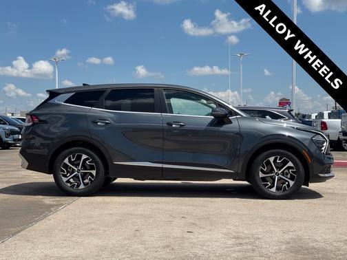 2024 Kia Sportage EX