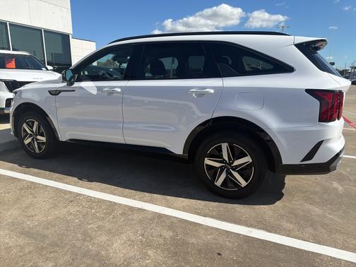 2022 Kia Sorento S
