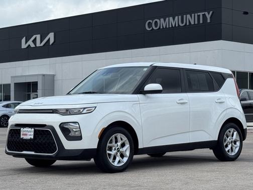 2022 Kia Soul LX