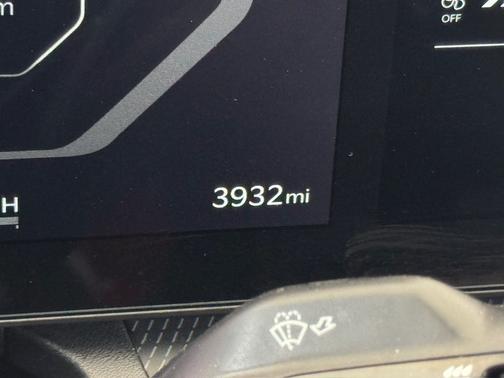 Morning Haze 2025 Kia K4 GT-Line