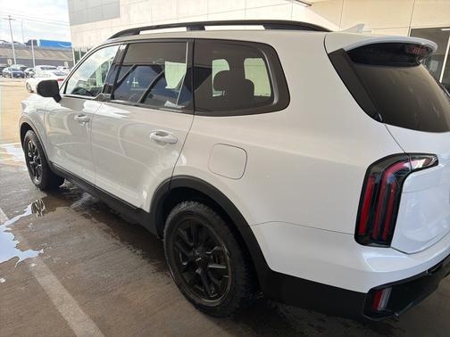 2024 Kia Telluride SX-Prestige X-Pro