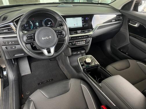 2022 Kia Niro EV EX