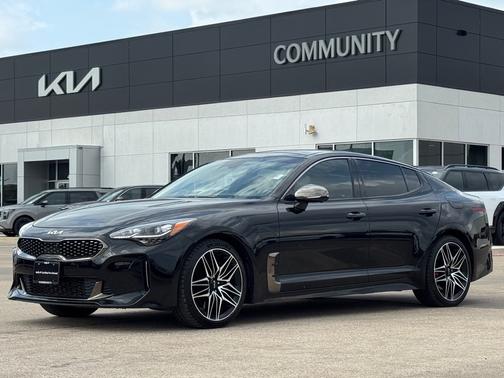 2023 Kia Stinger GT2