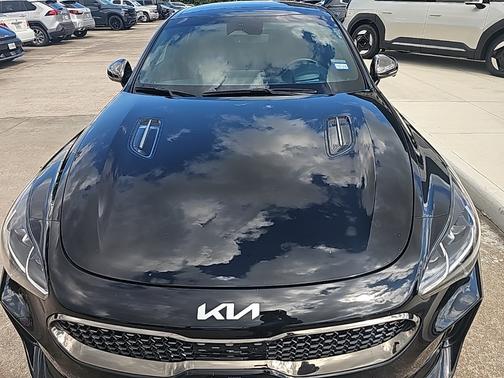 2023 Kia Stinger GT2