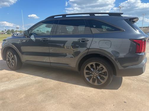 2022 Kia Sorento X-Line SX Prestige