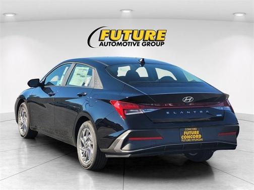 2026 Hyundai ELANTRA HEV Blue
