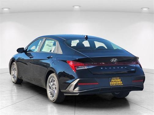 2026 Hyundai ELANTRA HEV Blue