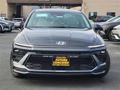 2025 Hyundai SONATA SE
