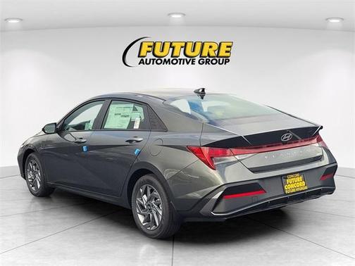 2026 Hyundai ELANTRA HEV Blue