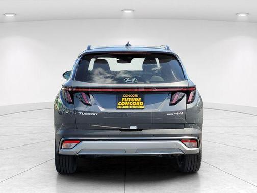 Gray 2026 Hyundai TUCSON Hybrid Limited