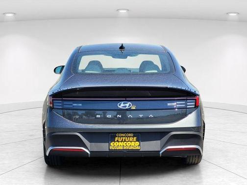 Portofino Gray 2026 Hyundai SONATA SE