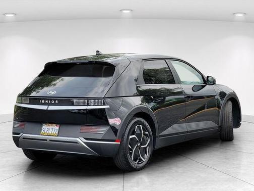 Black 2024 Hyundai IONIQ 5 SEL