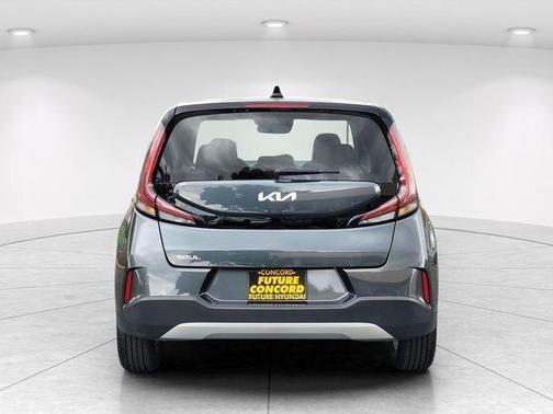 Gray 2025 Kia Soul LX