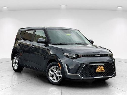 Gray 2025 Kia Soul LX