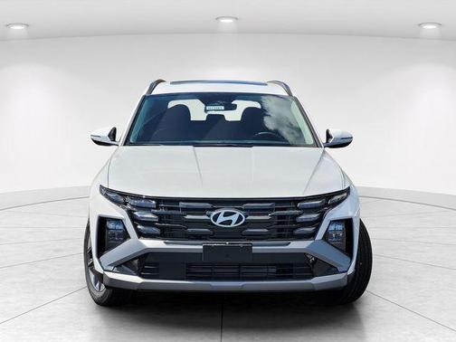 White Pearl 2026 Hyundai TUCSON SEL Premium