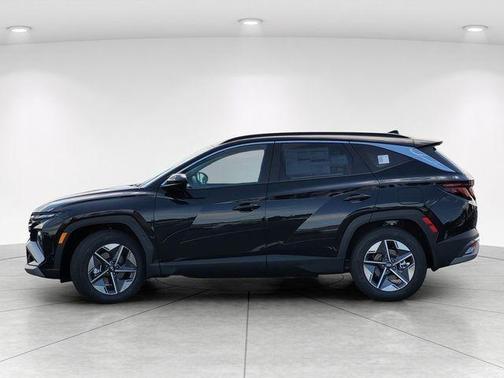 Phantom Black 2026 Hyundai TUCSON SEL