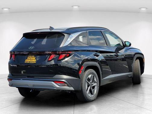 Phantom Black 2026 Hyundai TUCSON SEL