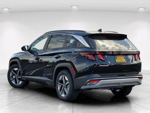 Phantom Black 2026 Hyundai TUCSON SEL